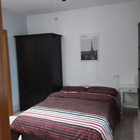 Calle Salinas 6 فوينخيرولا