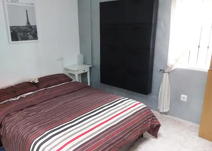 Calle Salinas 6 Apartment *